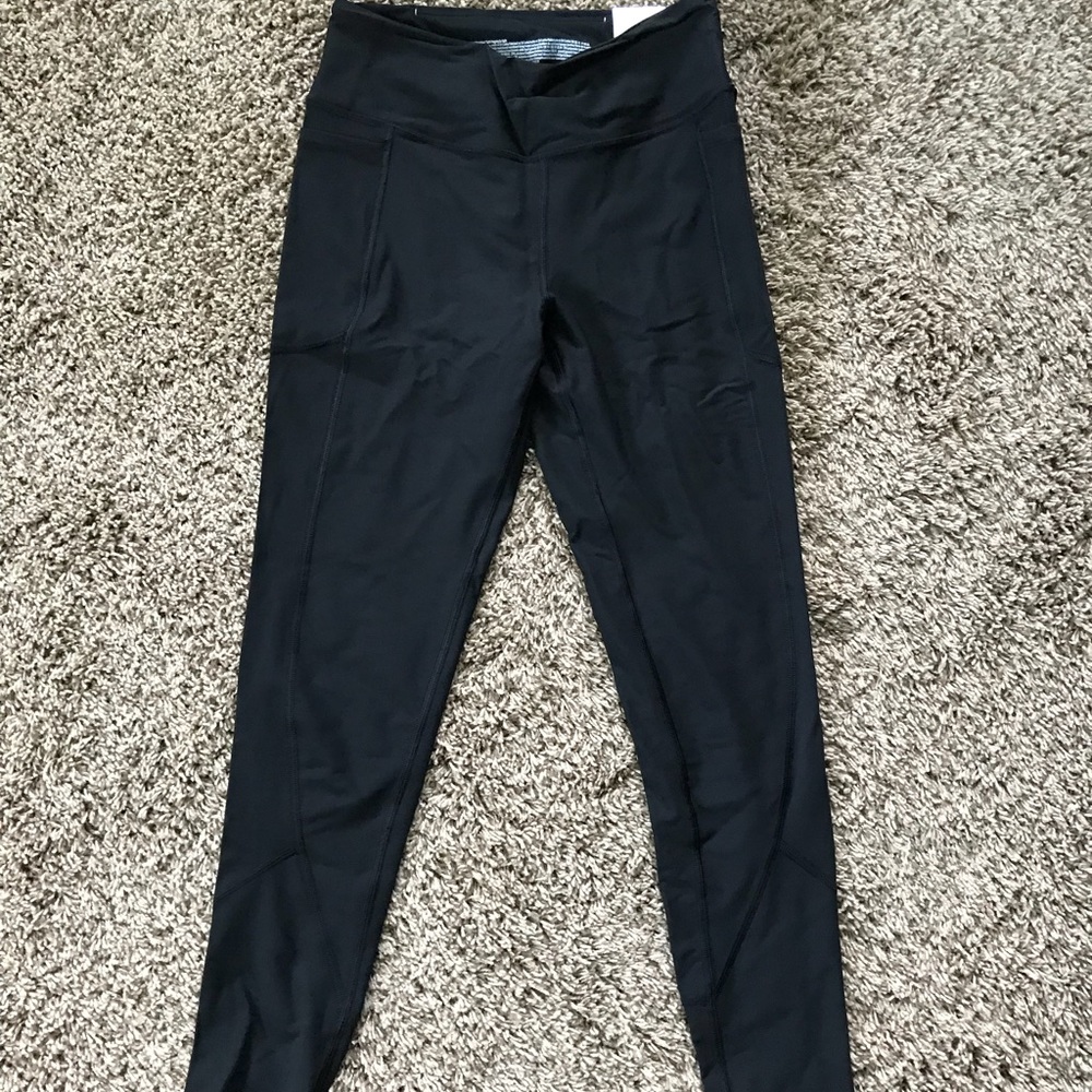 NWT Victoria’s Secret Total Knockout Leggings